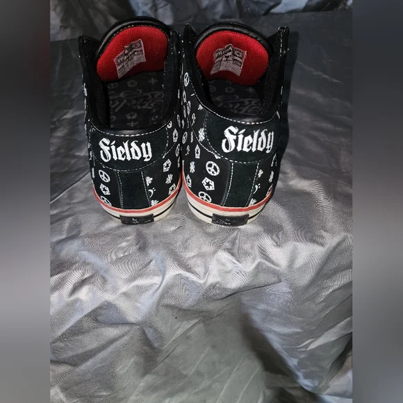 Korn Fieldy bass tribal sneakers Size 10.5 - Picture 3 of 6